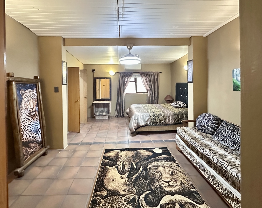 2 Bedroom Property for Sale in Stilbaai Oos Western Cape